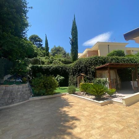 Caserma Guelfa - Casa Vacanza Chiarina サン・ベネデット・デル・トロント エクステリア 写真